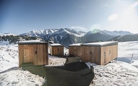 Горный курорт Ой Карагай Этнодеревня